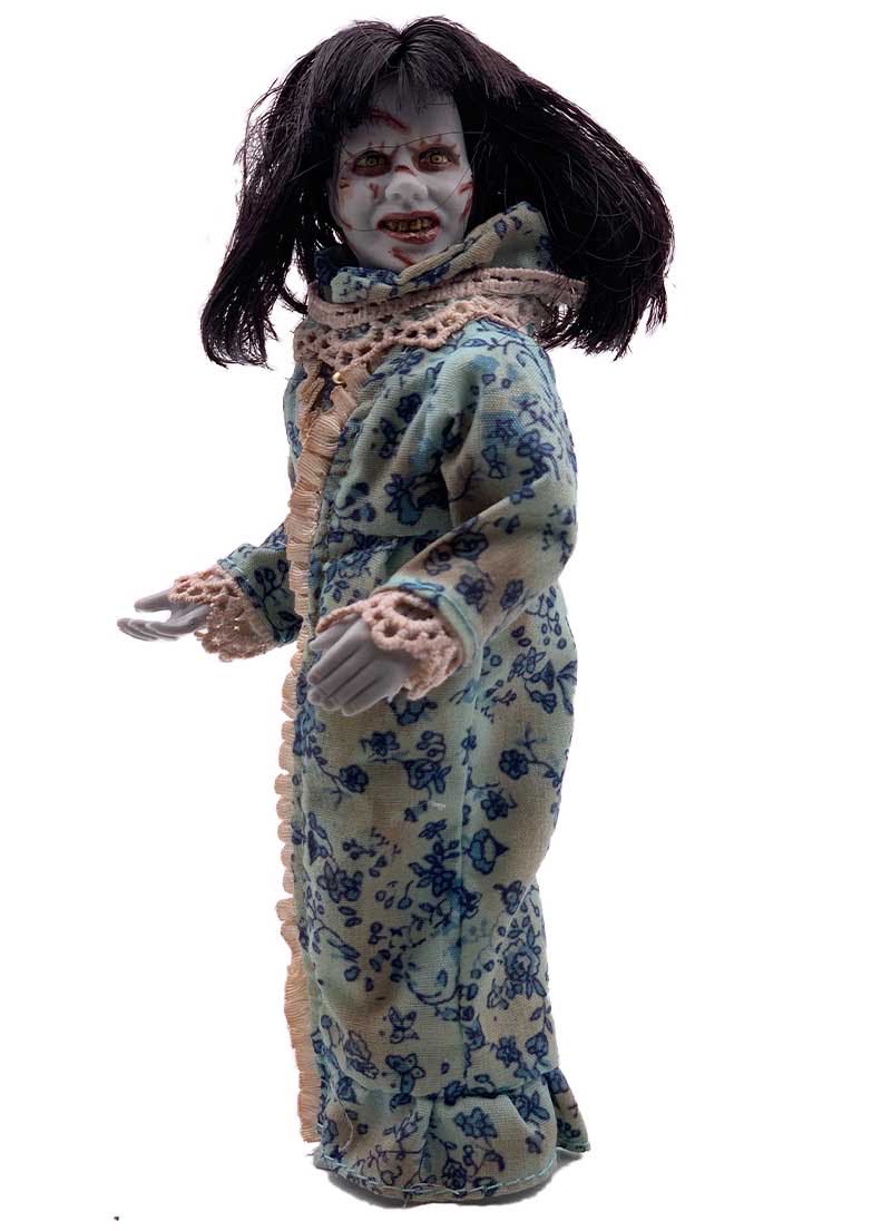 Mego: The Exorcist - Reagan - Mego Corp (Horror) action figure collectible [Barcode 850002478518] - Main Image 4