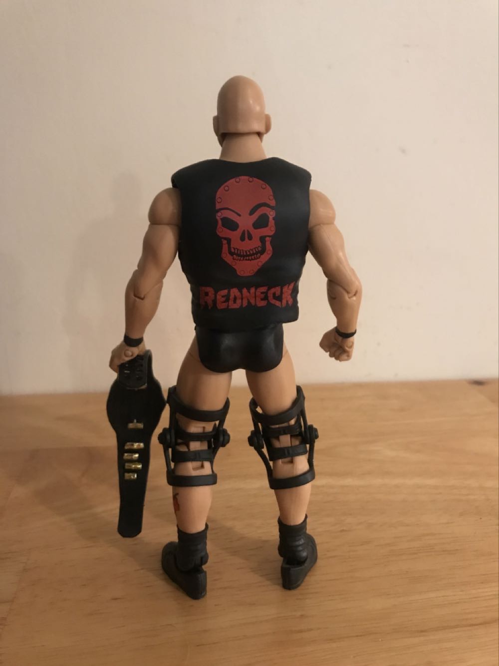 “Stone Cold” Steve Austin - Mattel Wwe (WWE Elite Ringside Collectibles Exclusive “Stone Cold” Steve Austin) action figure collectible - Main Image 2