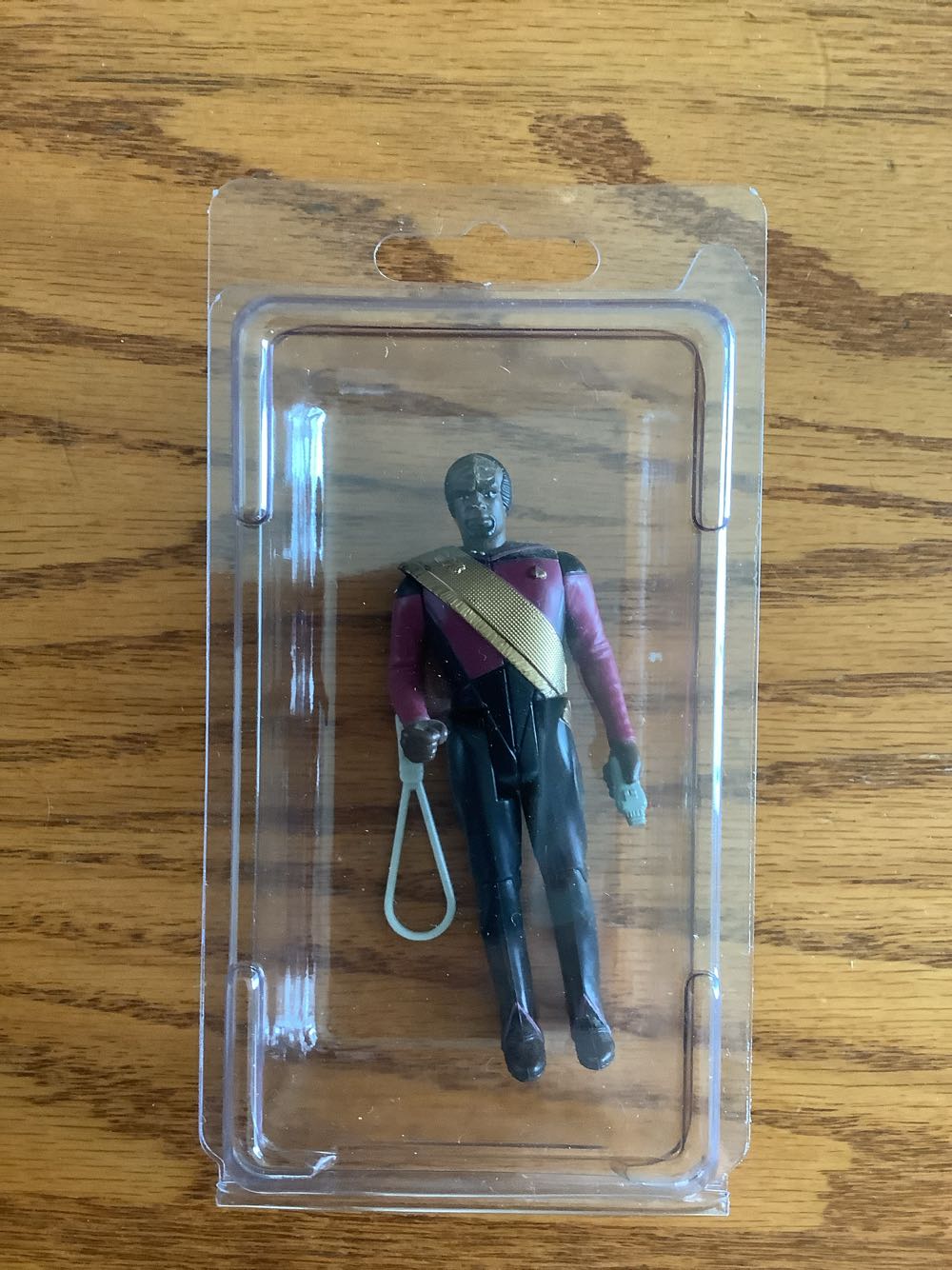 Lt Worf - Galoob (Star Trek - The Next Generation) action figure collectible [Barcode 047246053407] - Main Image 3