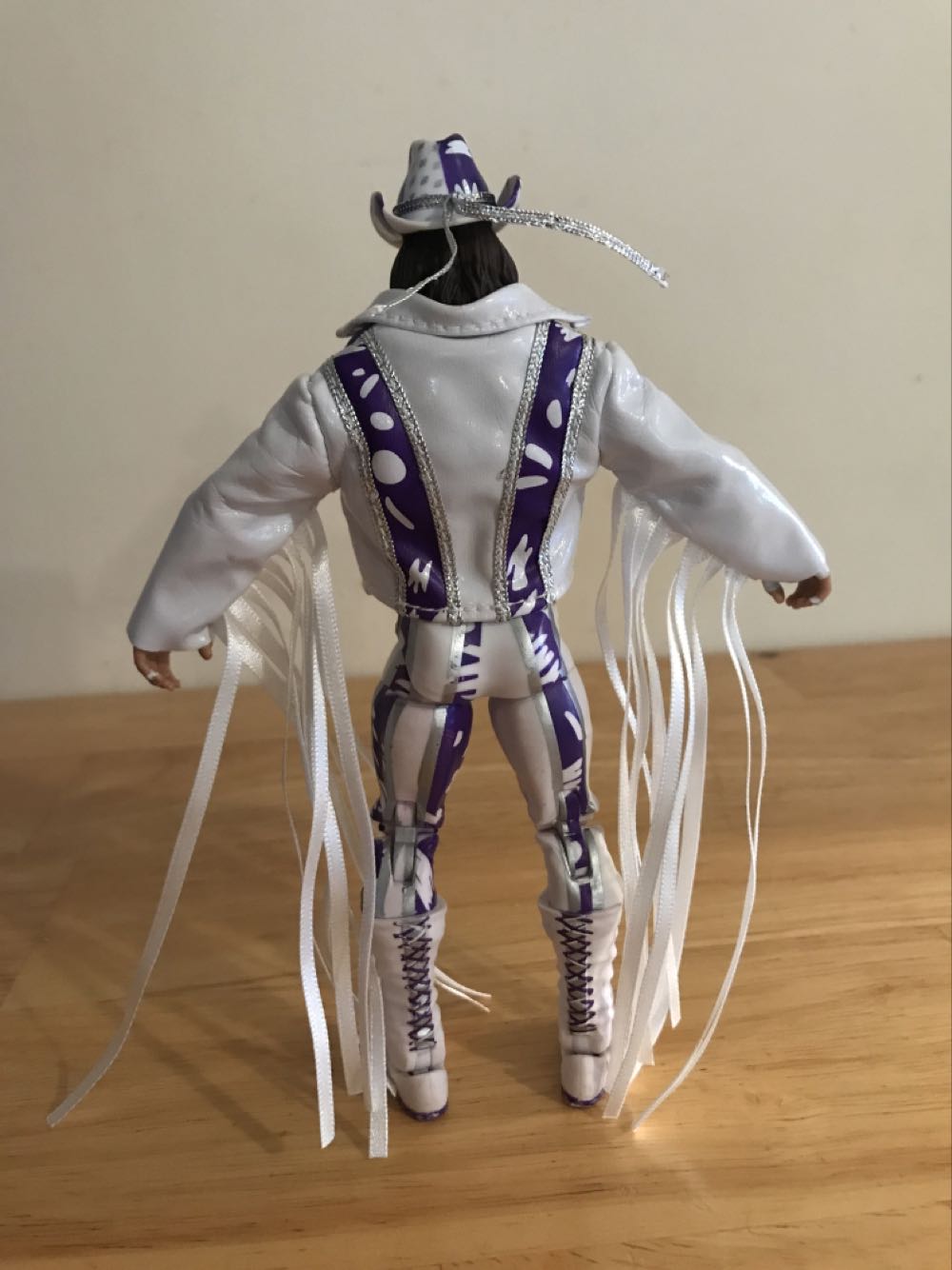 “Macho Man” Randy Savage - Mattel Wwe (WWE Defining Moments “Macho Man” Randy Savage (Wrestlemania VII)) action figure collectible - Main Image 2