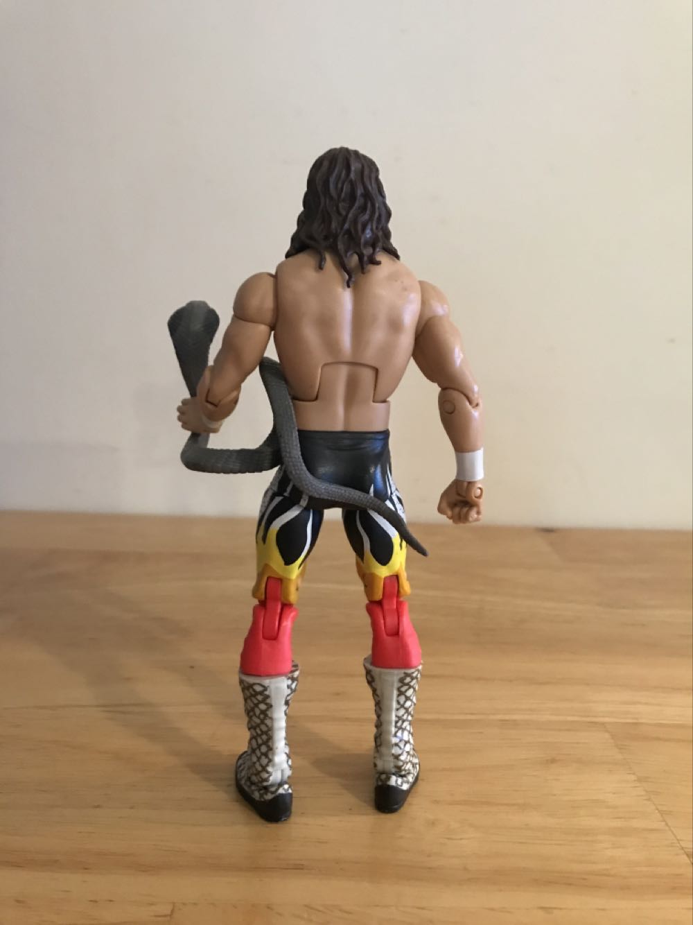 Jake “The Snake” Roberts - Mattel Wwe (WWE Elite Legends Series 2 Jake “The Snake” Roberts) action figure collectible - Main Image 2