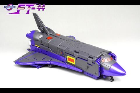 Astrotrain FT-44 Thomas - Fans Toys (Transformers G1) action figure collectible - Main Image 3