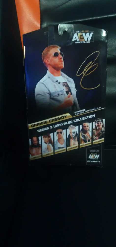 AEW: Orange Cassidy - Jazwares (AEW Unrivaled Collection Series 3) action figure collectible [Barcode 191726377122] - Main Image 3