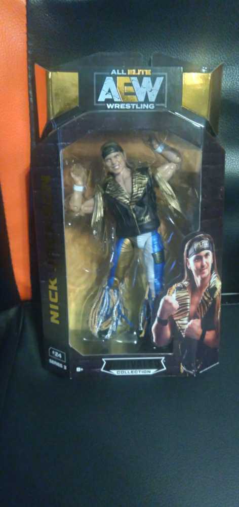 Nick Jackson - Unrivaled Collection - Series 3 - Jazwares (AEW Unrivaled Collection Series 3) action figure collectible [Barcode 191726377207] - Main Image 2
