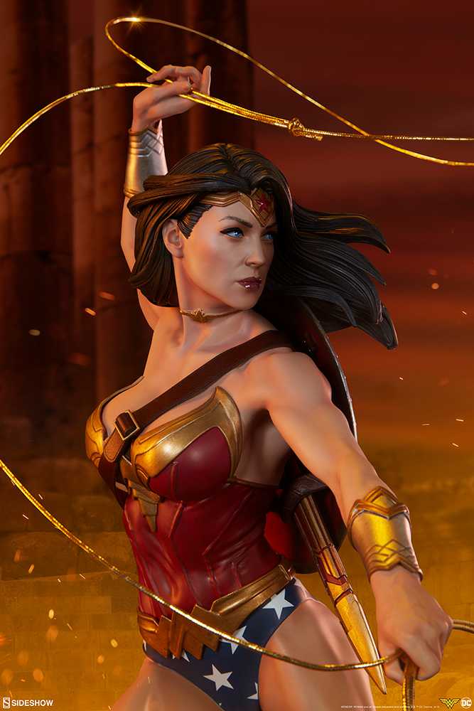 Wonder Woman, DC Comics, Sideshow PF - Sideshow Collectibles (DC Comics) action figure collectible - Main Image 4