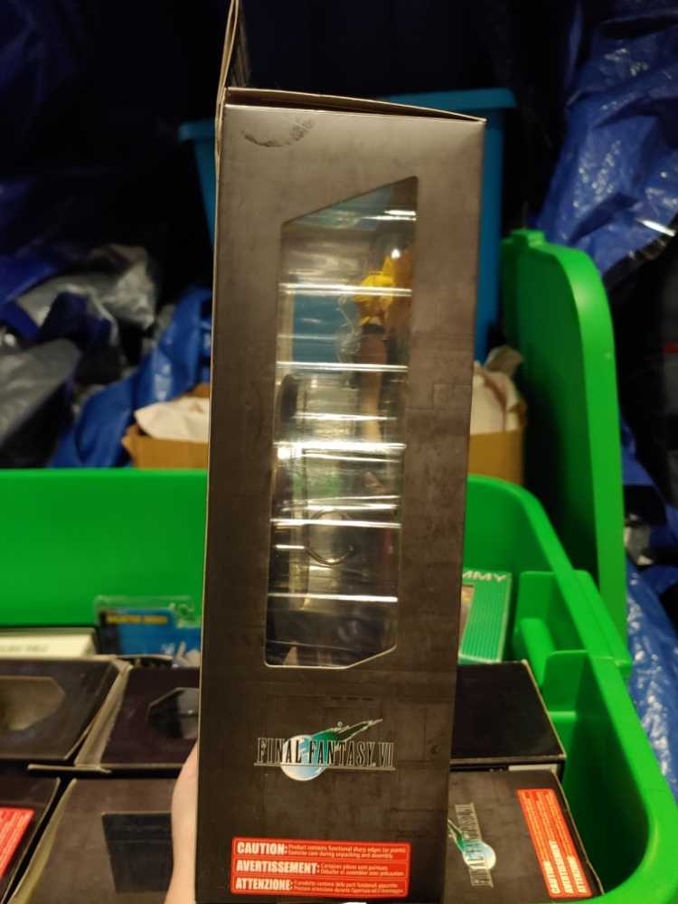 Final Fantasy VII: Cloud - Square Enix action figure collectible [Barcode 4988601310277] - Main Image 4