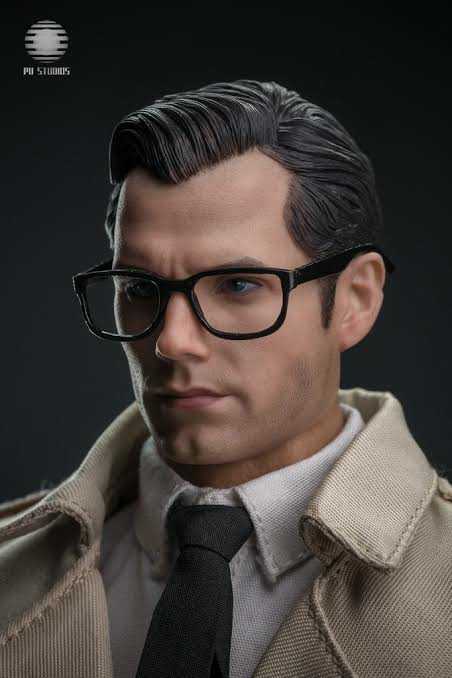 Superman, Clark Kent: Just Reporter - PU Studios (Batman vs Superman: Dawn of Justice (2017)) action figure collectible - Main Image 4