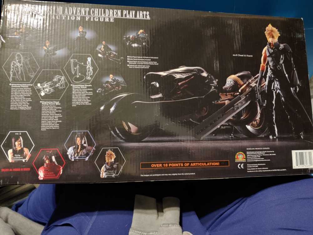Final Fantasy VII Advent Children: Cloud & Fenrir - Square Enix action figure collectible [Barcode 2498648104880] - Main Image 2
