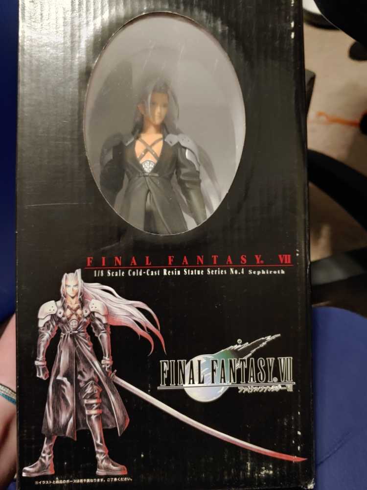 Final Fantasy VII: Sephiroth - Kotobukiya Co. Ltd. (Final Fantasy VII) action figure collectible [Barcode 699788804735] - Main Image 1