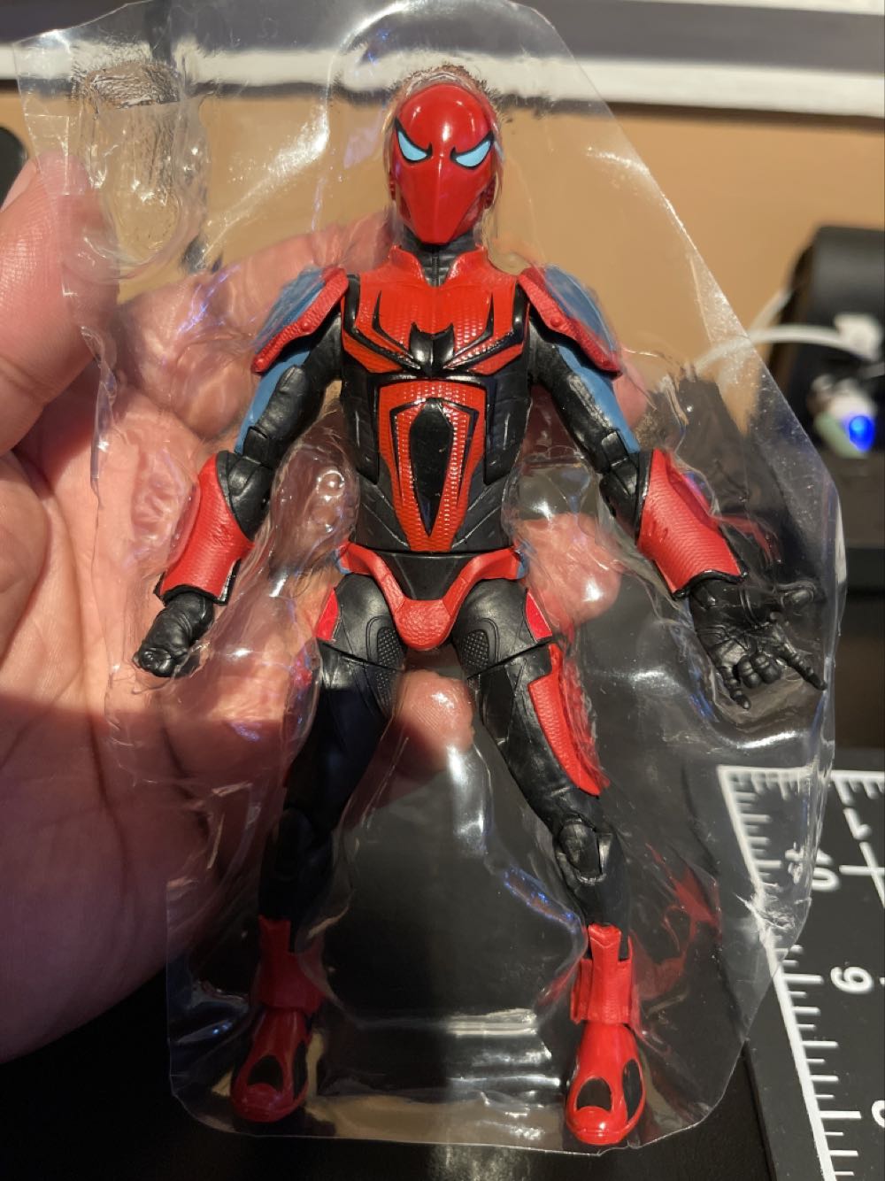 Hot Toys Iron Man 1/6 Mark 7 (VII) “Stealth “