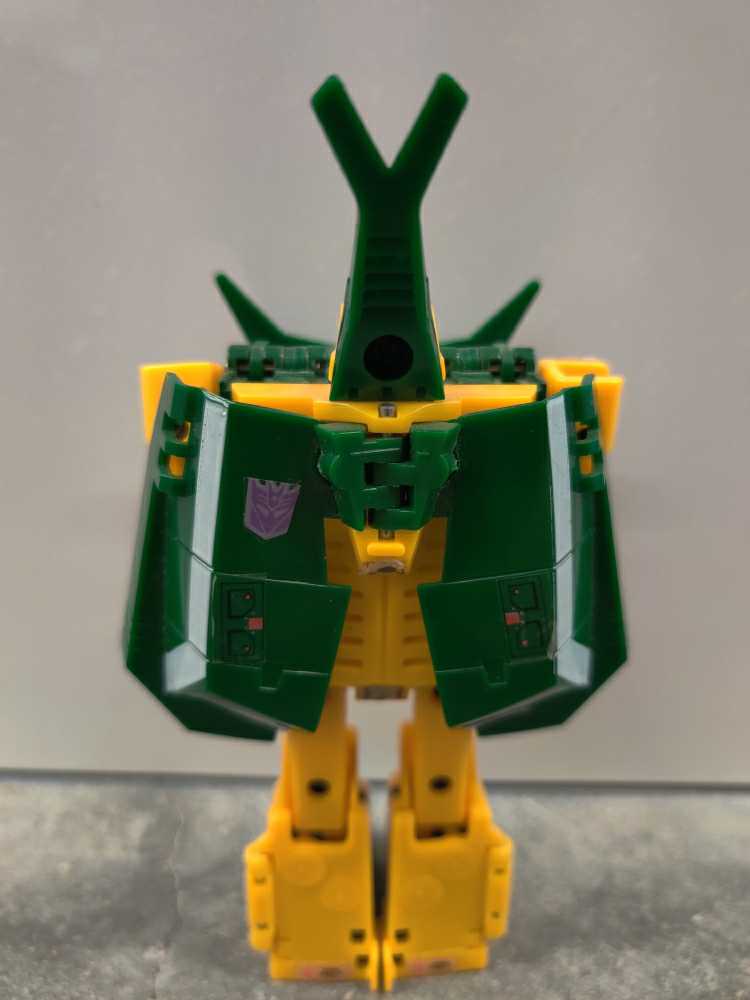 Barrage 3rd Deluxe Insecticon Beast Mode - Hasbro (1985) action figure collectible - Main Image 3