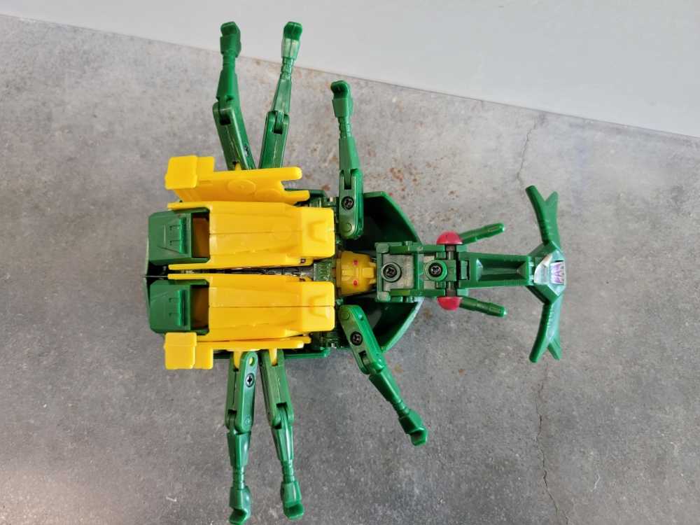 Barrage 3rd Deluxe Insecticon Beast Mode - Hasbro (1985) action figure collectible - Main Image 4