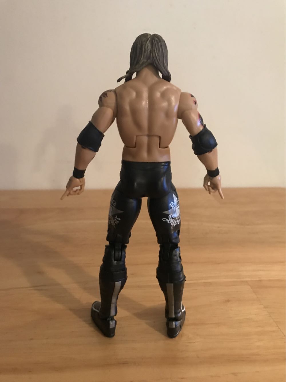 Curt Hawkins - Mattel Wwe (WWE Elite Ringside Collectibles Exclusive “Edgeheads 3 in 1” Curt Hawkins (Dark Hair)) action figure collectible - Main Image 2