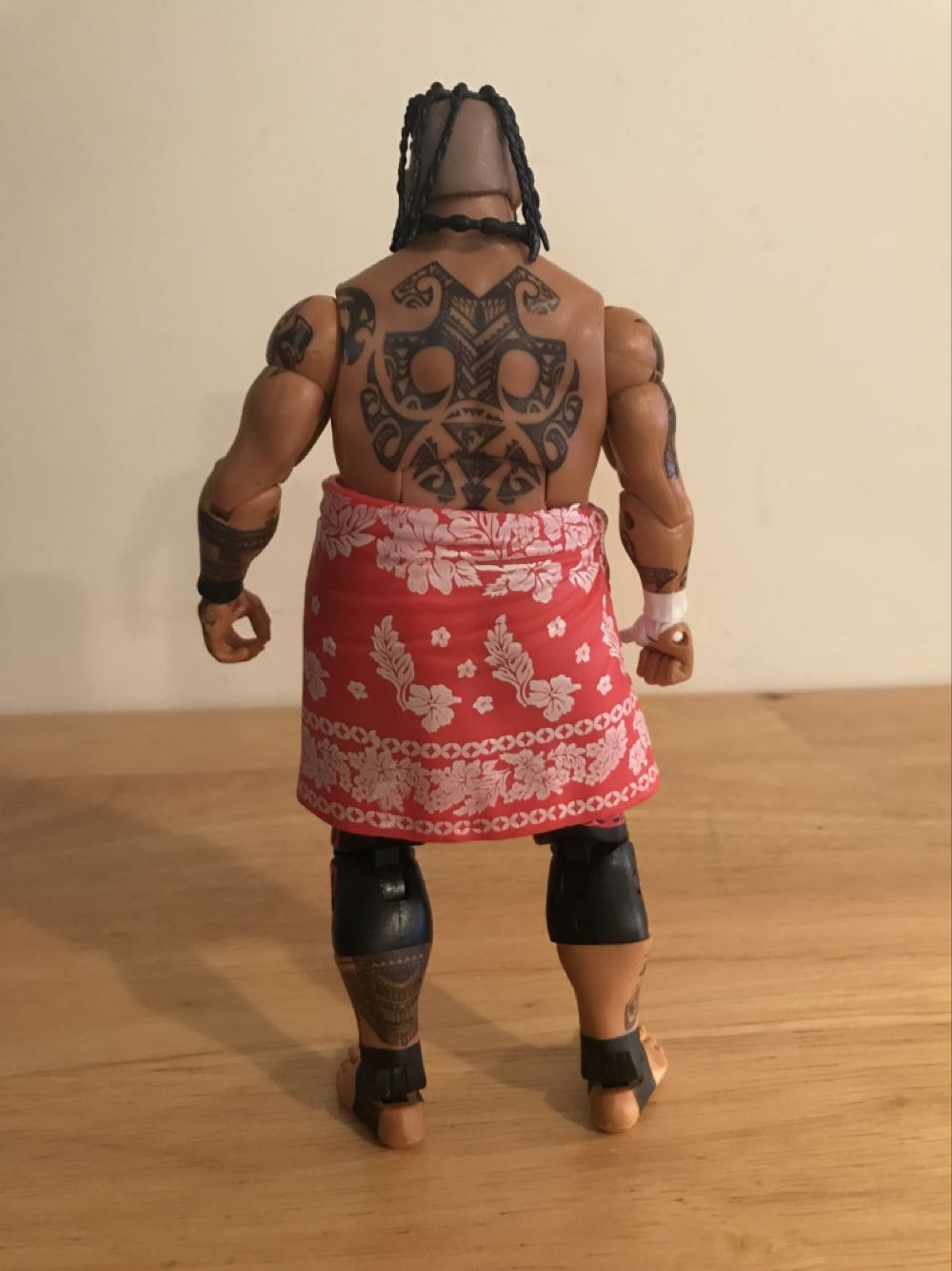 Umaga - Mattel Wwe (WWE Elite Series 40 Umaga) action figure collectible - Main Image 2