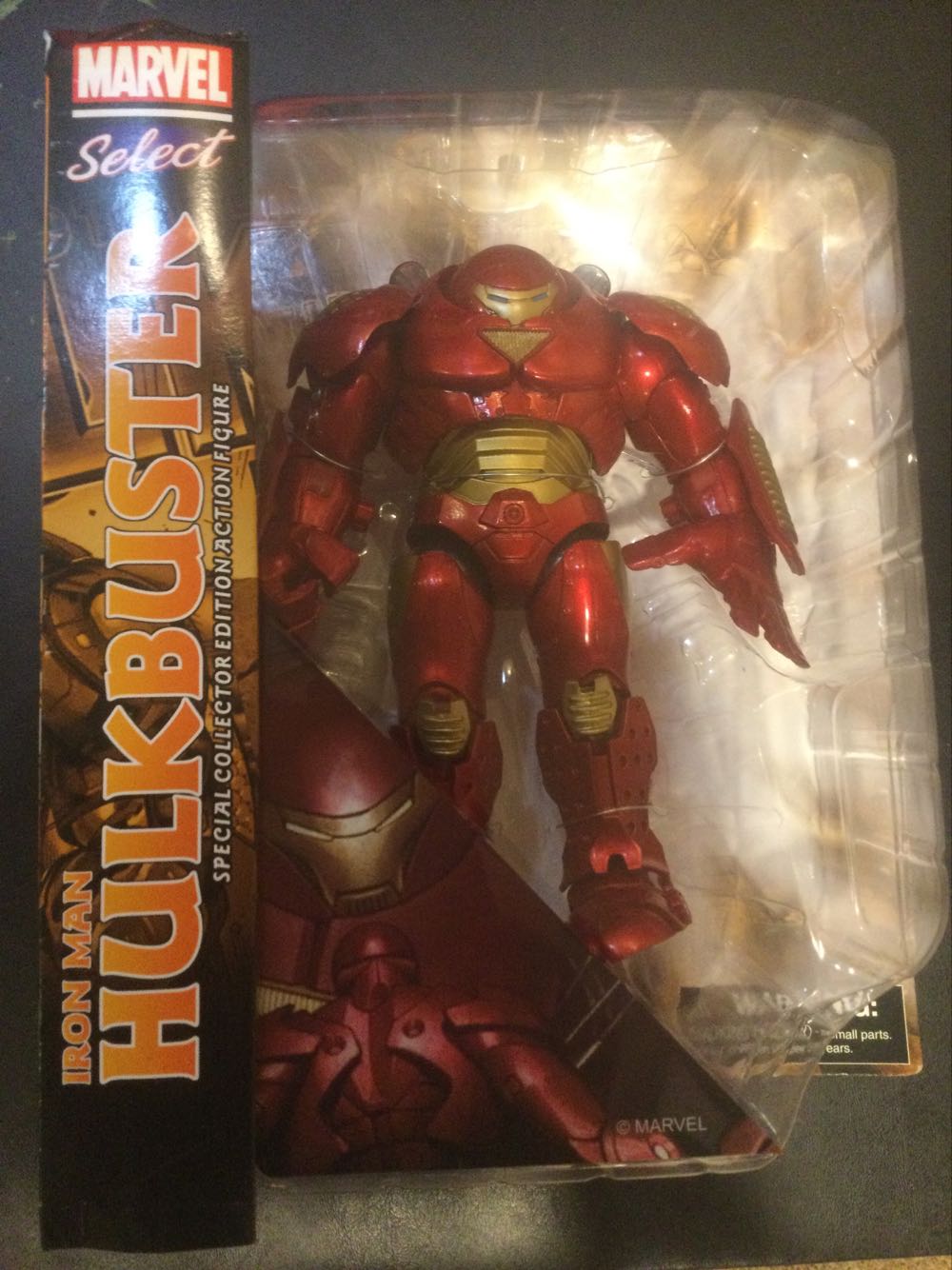 Hulkbuster - Diamond Select Toys (Marvel) action figure collectible [Barcode 699788842768] - Main Image 2