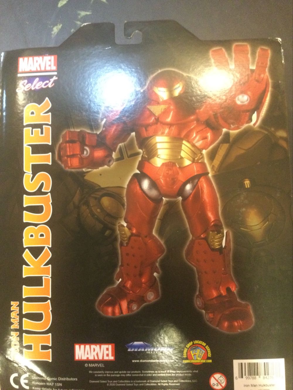 Hulkbuster - Diamond Select Toys (Marvel) action figure collectible [Barcode 699788842768] - Main Image 3