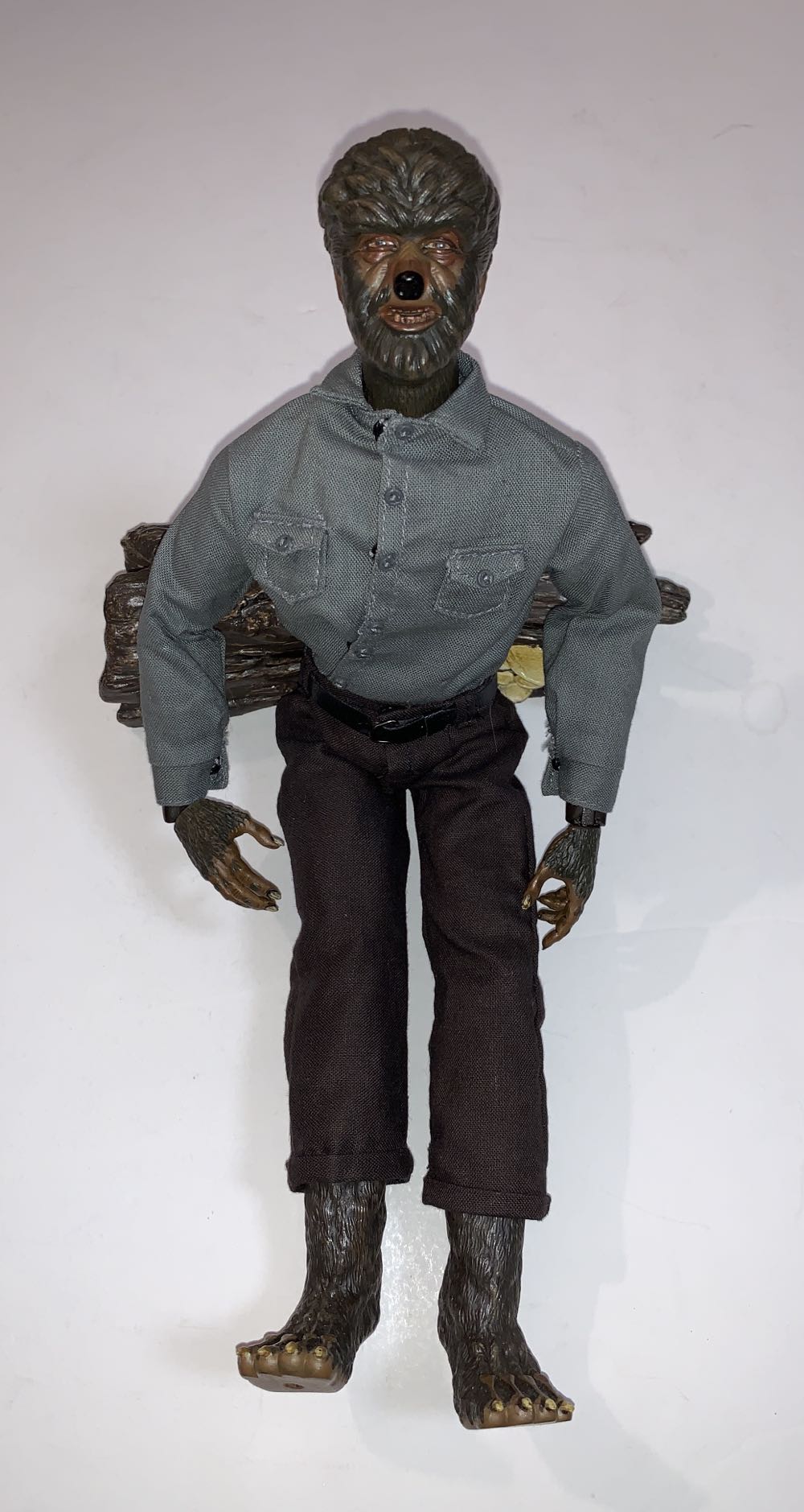 Wolf Man - Sideshow Collectibles (Universal Monsters/The Wolf Man) action figure collectible [Barcode 747720180376] - Main Image 4