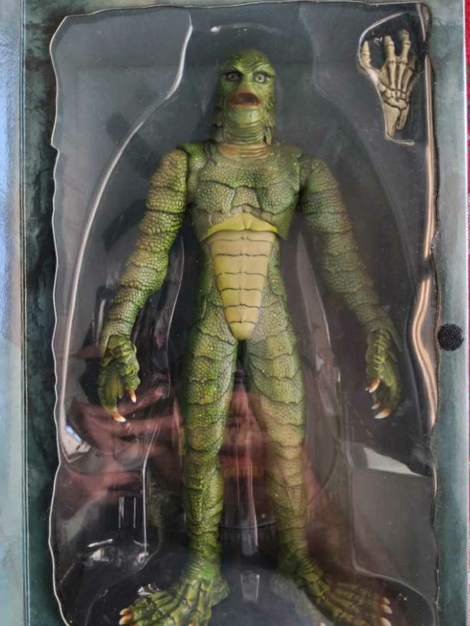 Creature From The Black Lagoon - Sideshow Collectibles (Universal Monsters) action figure collectible [Barcode 219440885171] - Main Image 2