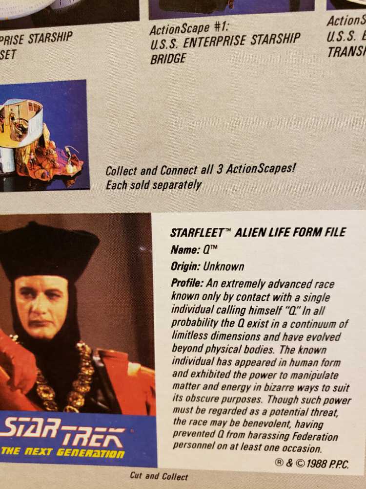 Star Trek: TNG Galoob - Q - Galoob (Star Trek: The Next Generation) action figure collectible [Barcode 047246053407] - Main Image 3