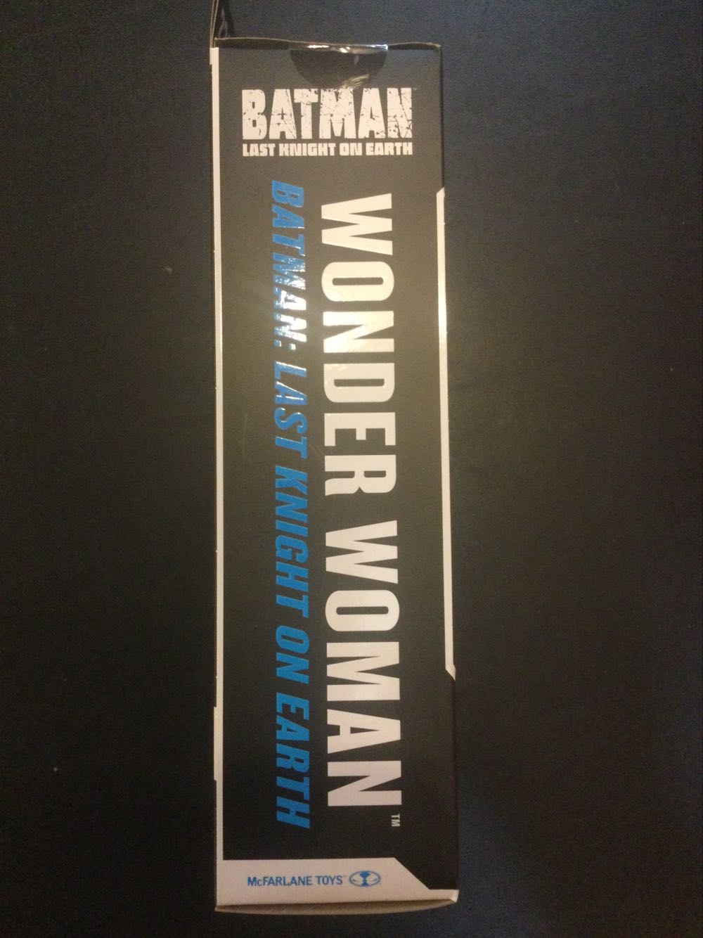 Wonder-Woman: Last Knight on Earth - McFarlane Toys (DC Comics) action figure collectible [Barcode 787926154276] - Main Image 3