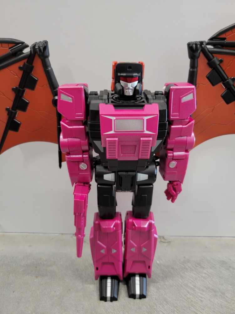 Mindwipe FT-23 (Dracula) - Fans Toys (Masterpiece 1987) action figure collectible - Main Image 2