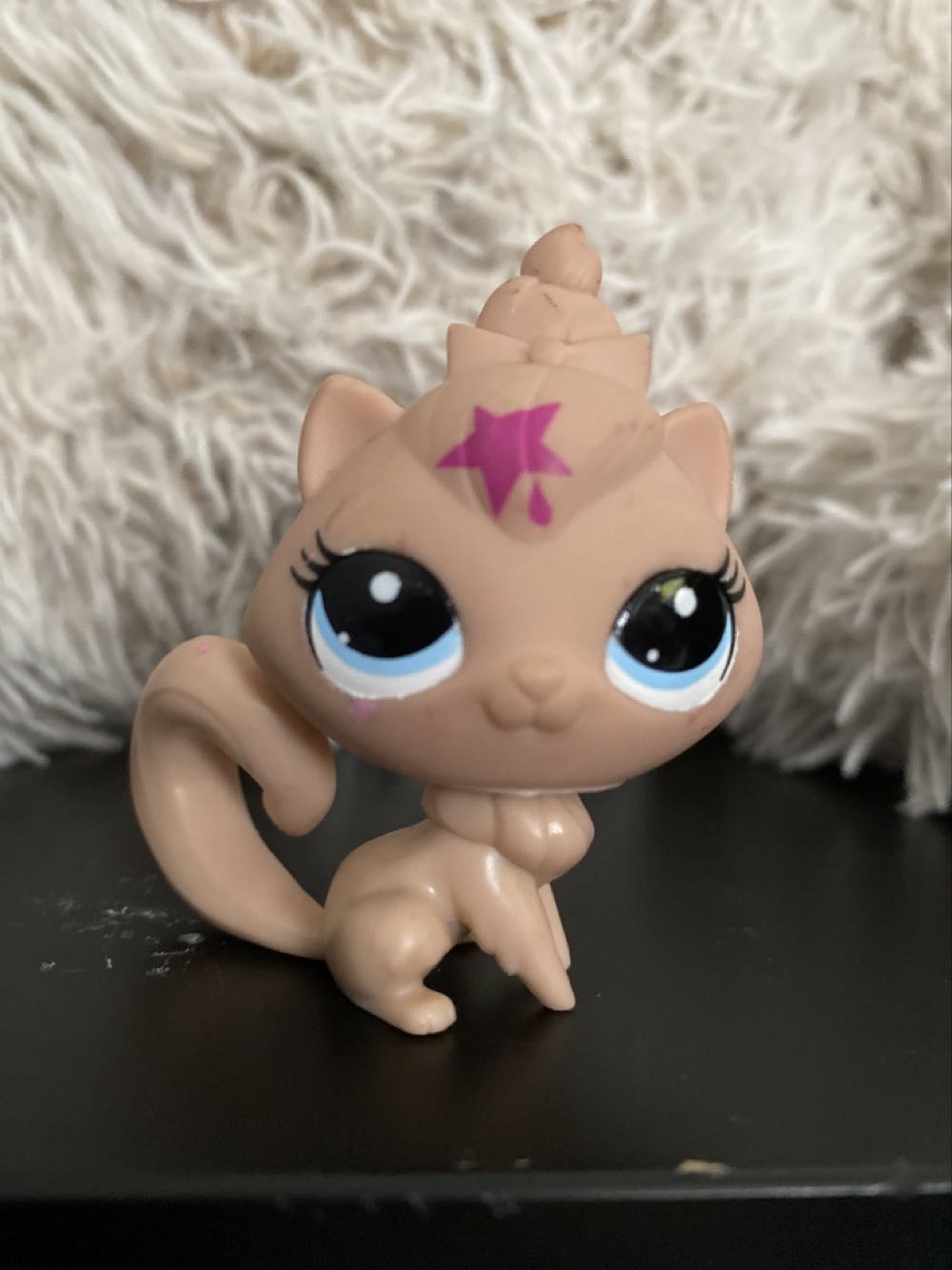 Cat Muddy Pink   action figure collectible - Main Image 1