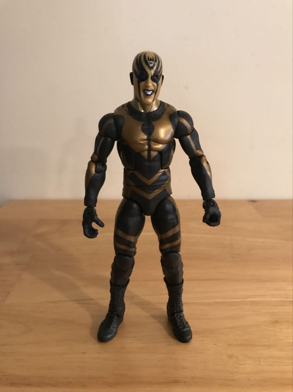 Goldust - Mattel Wwe (WWE Elite Series 6 Goldust) action figure collectible - Main Image 3