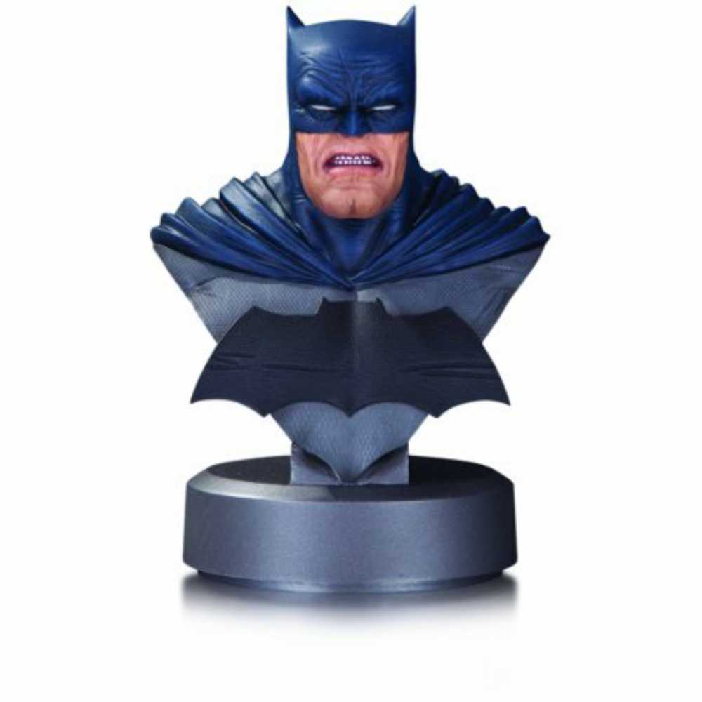Batman - The Dark Knight Returns - Bust - DC Collectibles (Batman) action figure collectible [Barcode 761941337982] - Main Image 2
