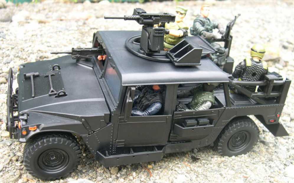 Night Ops Humvee - Hasbro action figure collectible [Barcode 653569054238] - Main Image 4