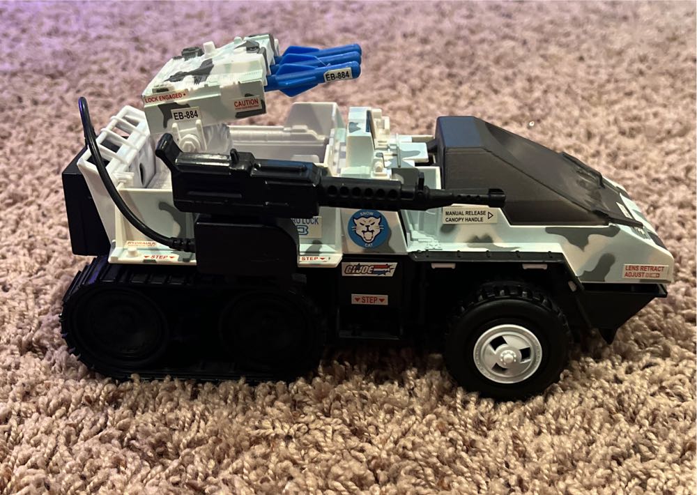 Snow Cat - Hasbro (G.I. Joe) action figure collectible [Barcode 076930532416] - Main Image 2