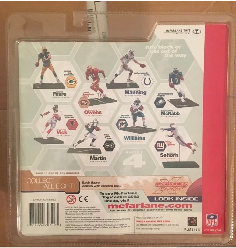 Packers Brett Favre Variant - McFarlane Toys (NFL Series 4) action figure collectible [Barcode 787926703214] - Main Image 2