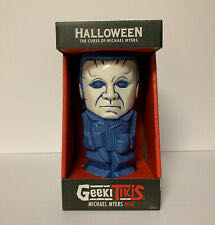 W Cardassian Soldier W Tactical Station