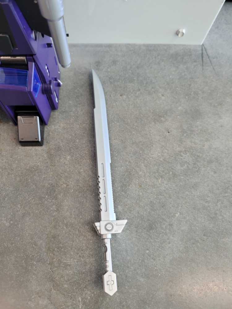 Hydra (Sixshot) - Fans Toys (The Transformers) action figure collectible - Main Image 3