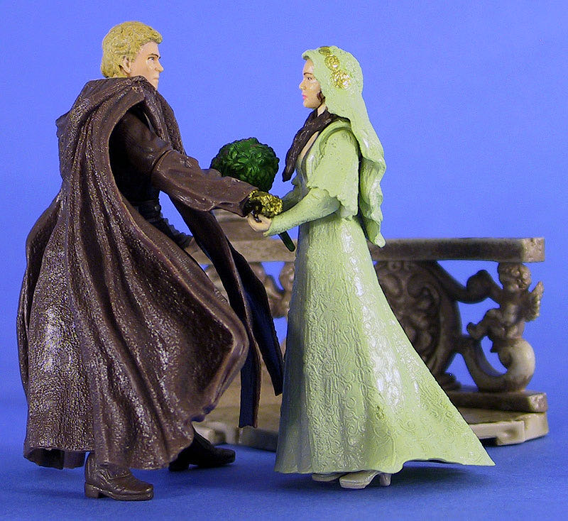 Anakin Skywalker (Secret Ceremony) - Hasbro (Star Wars - Saga) action figure collectible [Barcode 076930850145] - Main Image 4