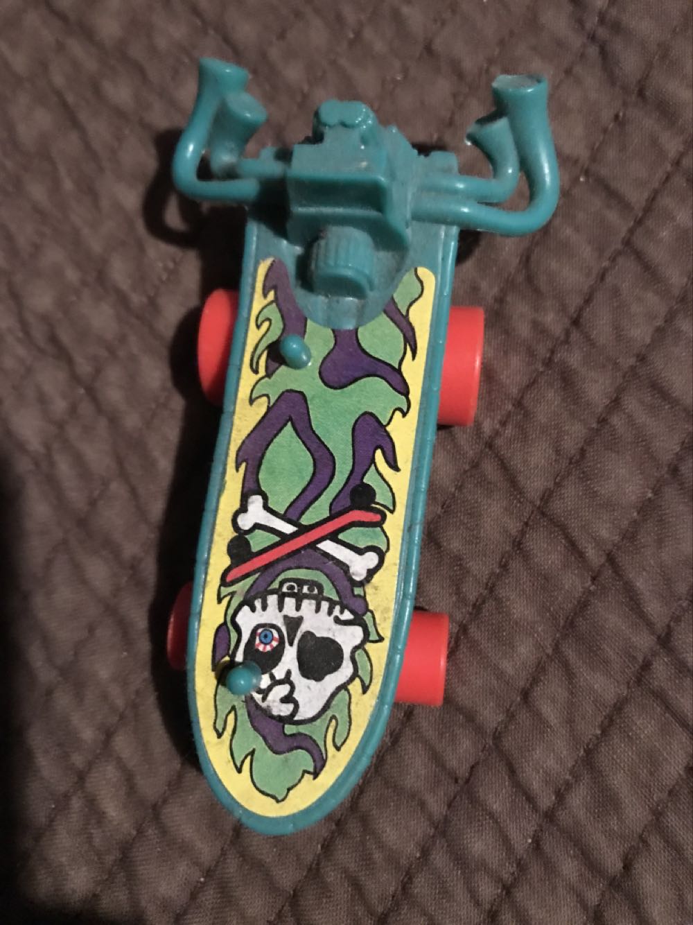 Mondo Gecko - Playmates (Teenage Mutant Ninja Turtles (1990)) action figure collectible - Main Image 2