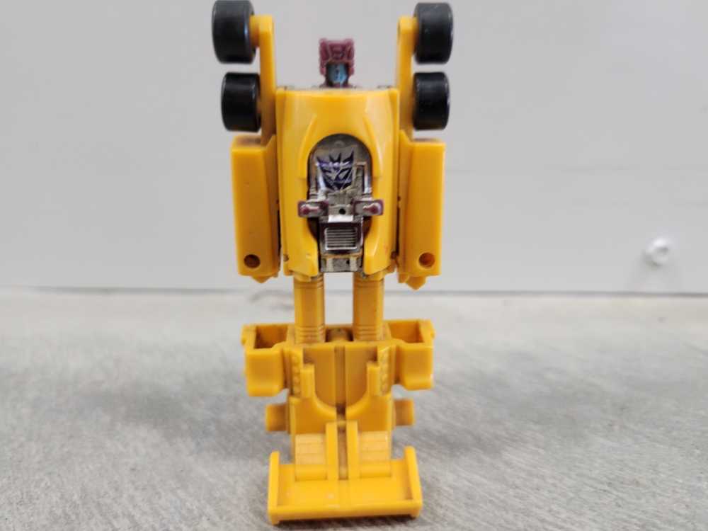 Dragstrip - Hasbro (G1 Transformers) action figure collectible - Main Image 2
