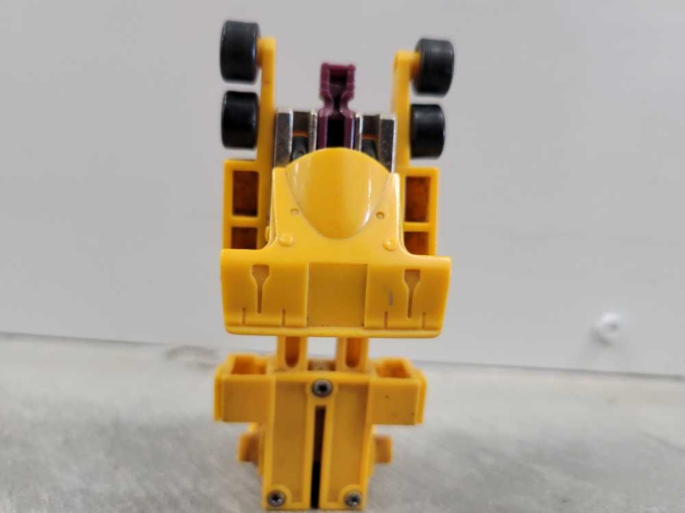 Dragstrip - Hasbro (G1 Transformers) action figure collectible - Main Image 3