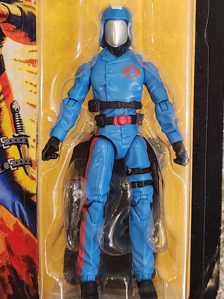 GI Joe- Cobra Commander Retro - Disney / Hasbro (GI Joe: Retro) action figure collectible [Barcode 5010993797349] - Main Image 3