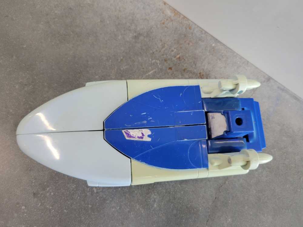 Scourge 3rd Vehicle Mode - Hasbro (1986) action figure collectible - Main Image 2