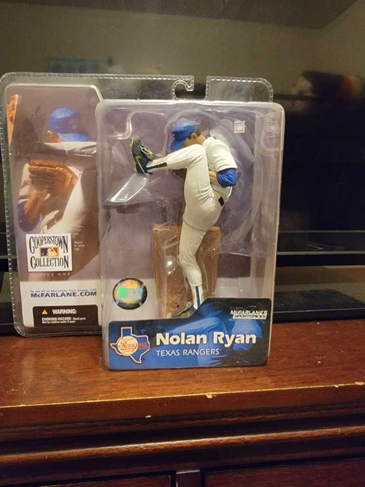 Nolan Ryan - McFarlane Toys action figure collectible [Barcode 787926723632] - Main Image 2