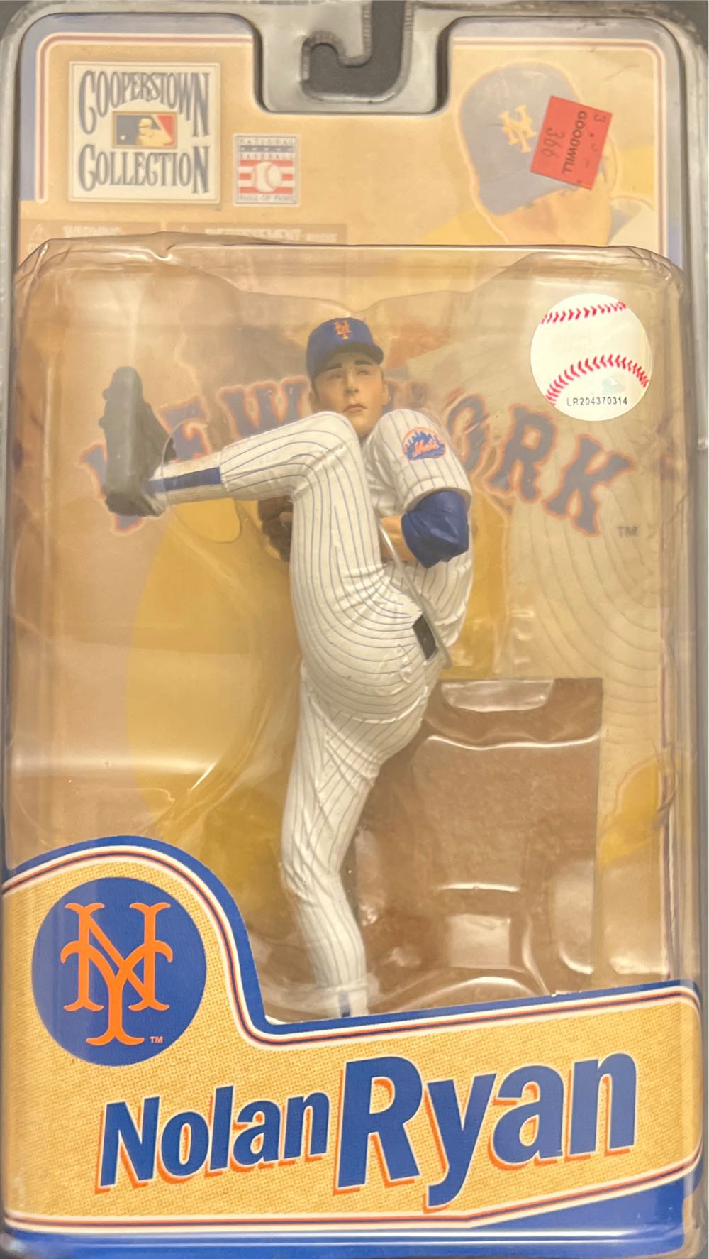 Mcfarlane MLB New York Mets Nolan Ryan  action figure collectible [Barcode 787926715613] - Main Image 2