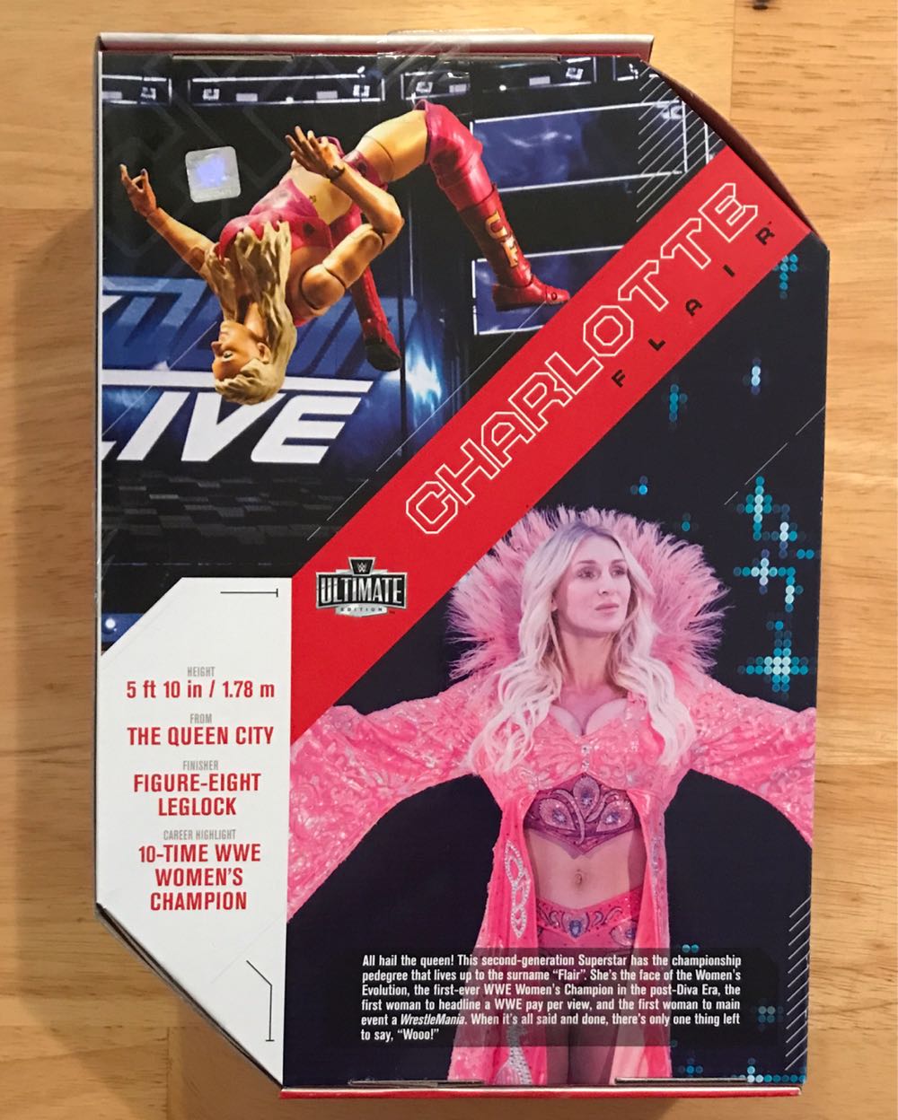 Charlotte Flair - Mattel (WWE Ultimate Edition) action figure collectible [Barcode 887961838954] - Main Image 2