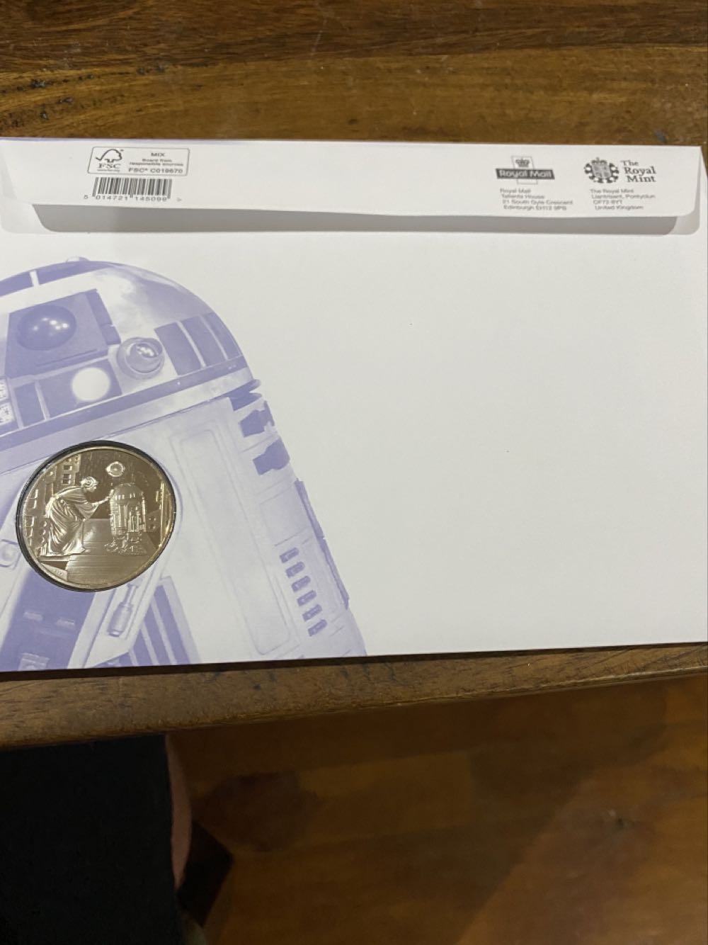 Uk Star Wars™ R2 D2 Medallion Cover Comm Coinage - Royal Mail action figure collectible [Barcode 5014721145099] - Main Image 2