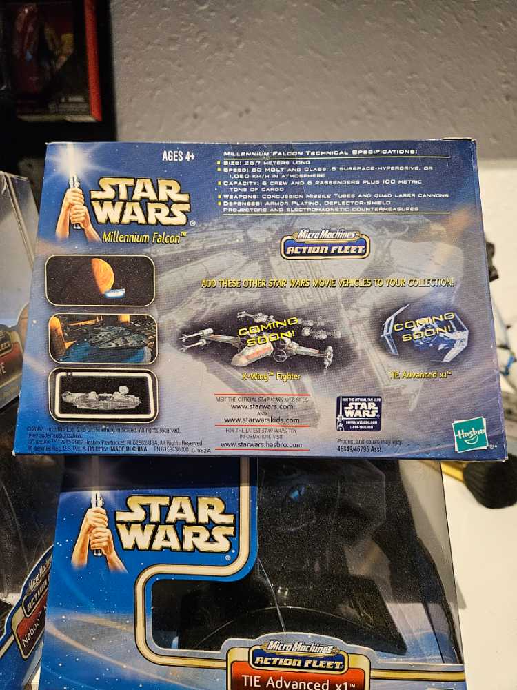 Micromachines Action Fleet Millenium Falcon  (2002-2003 Star Wars Saga) action figure collectible [Barcode 076930468494] - Main Image 3