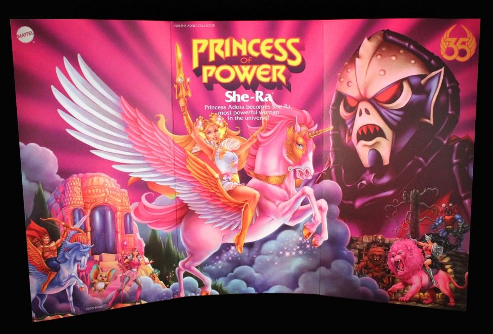 She-Ra (Power Con 2020) - Mattel (Princess Of Power) action figure collectible [Barcode 887961932072] - Main Image 2