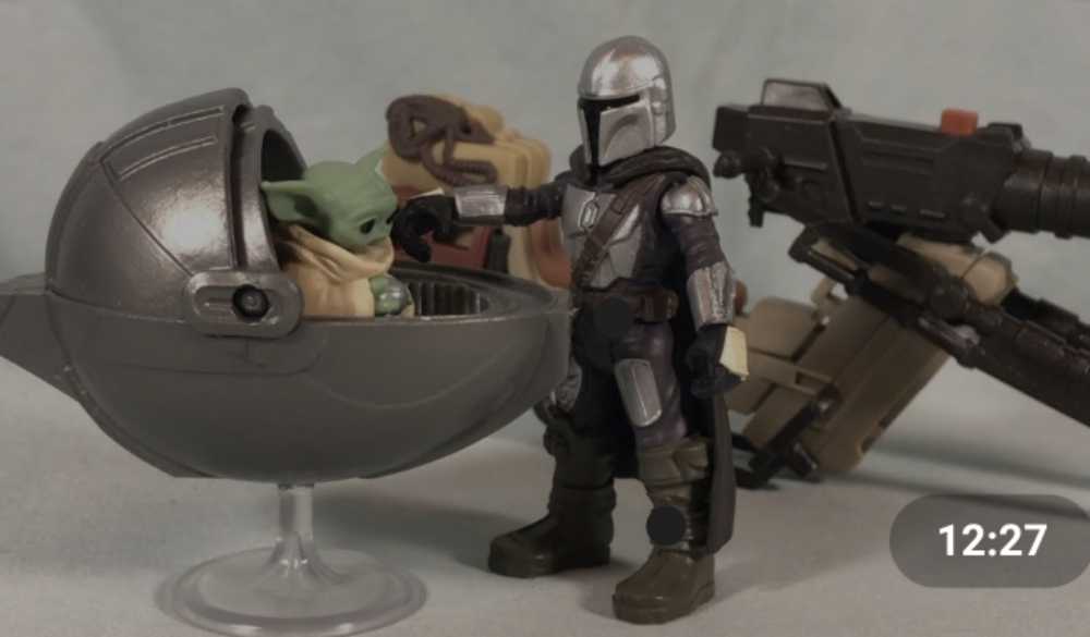 The Mandalorian & Child with Speeder Bike - Hasbro (Star Wars: Mission Fleet) action figure collectible [Barcode 5010993749997] - Main Image 4