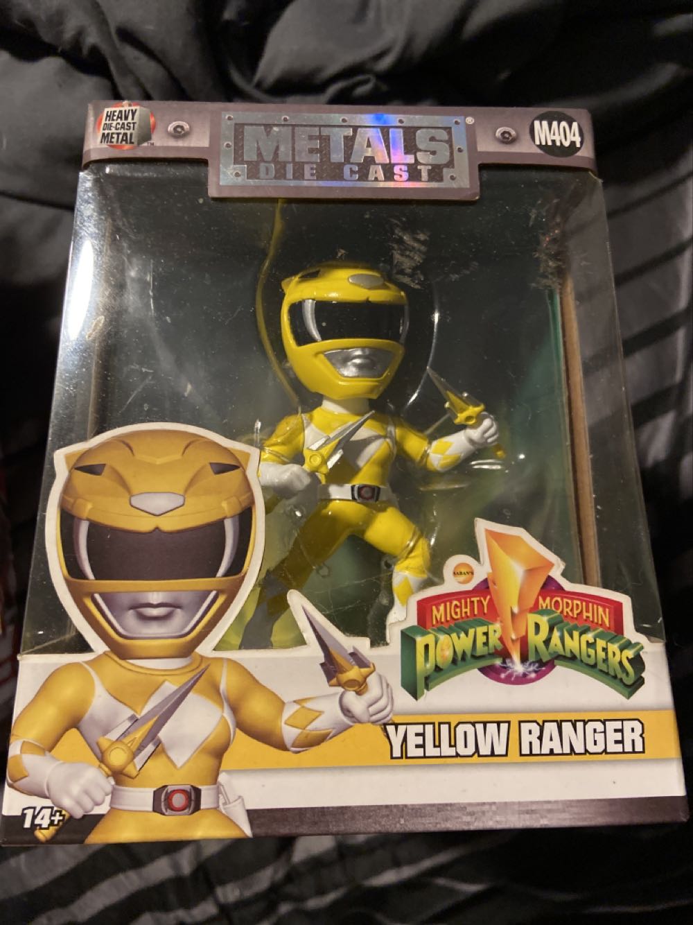 MMPR Yellow Ranger MetalFig - Jada Toys (Mighty Morphin Power Rangers) action figure collectible [Barcode 801310981306] - Main Image 2