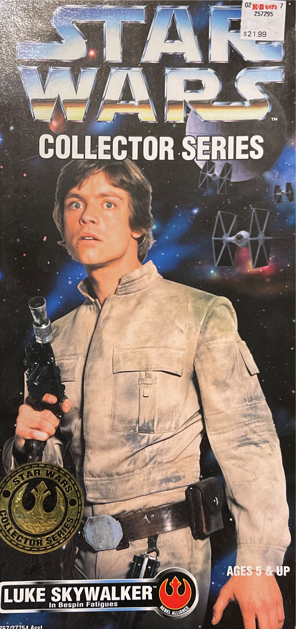 Luke Skywalker - Kenner (Star Wars Collector Series) action figure collectible [Barcode 076281277578] - Main Image 2