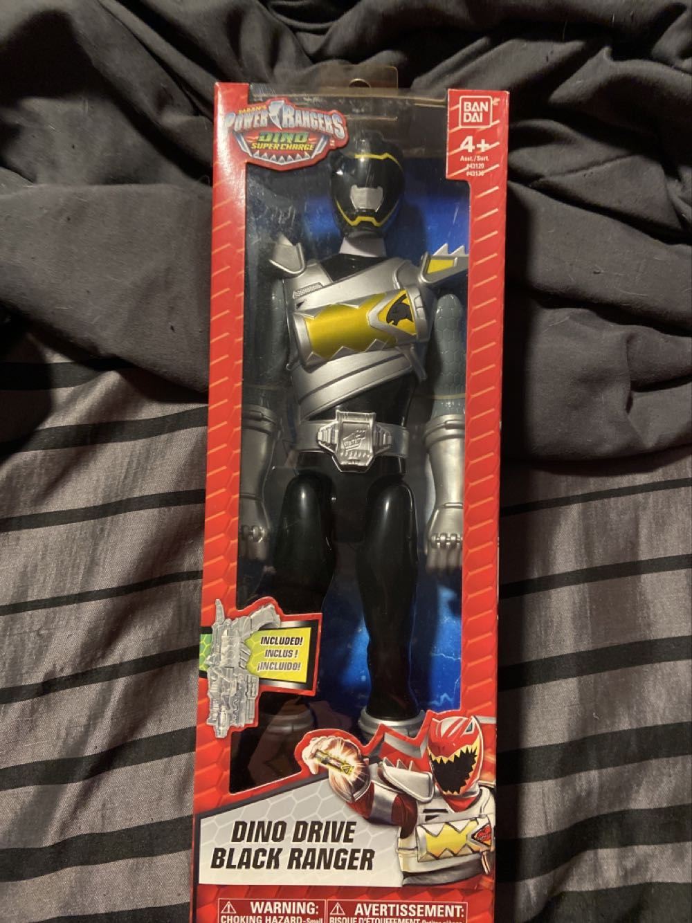Power Rangers Dino Super Charge Black Ranger  action figure collectible [Barcode 045557431303] - Main Image 2