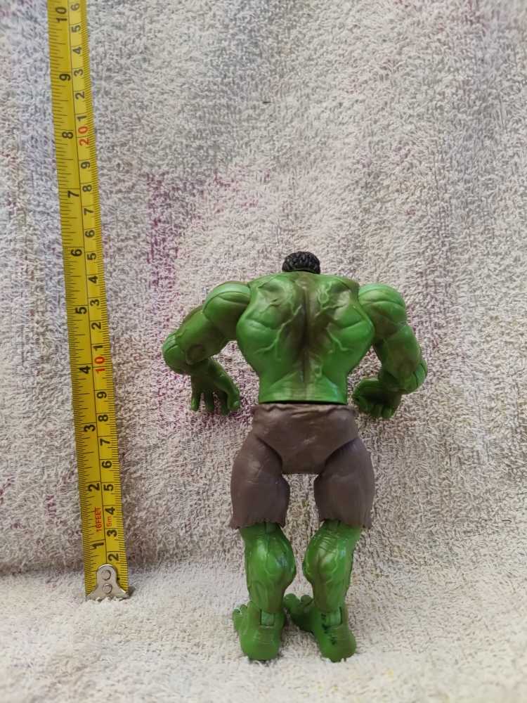 The Hulk  action figure collectible - Main Image 2